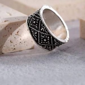 Tibetan Silver wide engraved Etched Chunky Carved band ring size 8 NWT